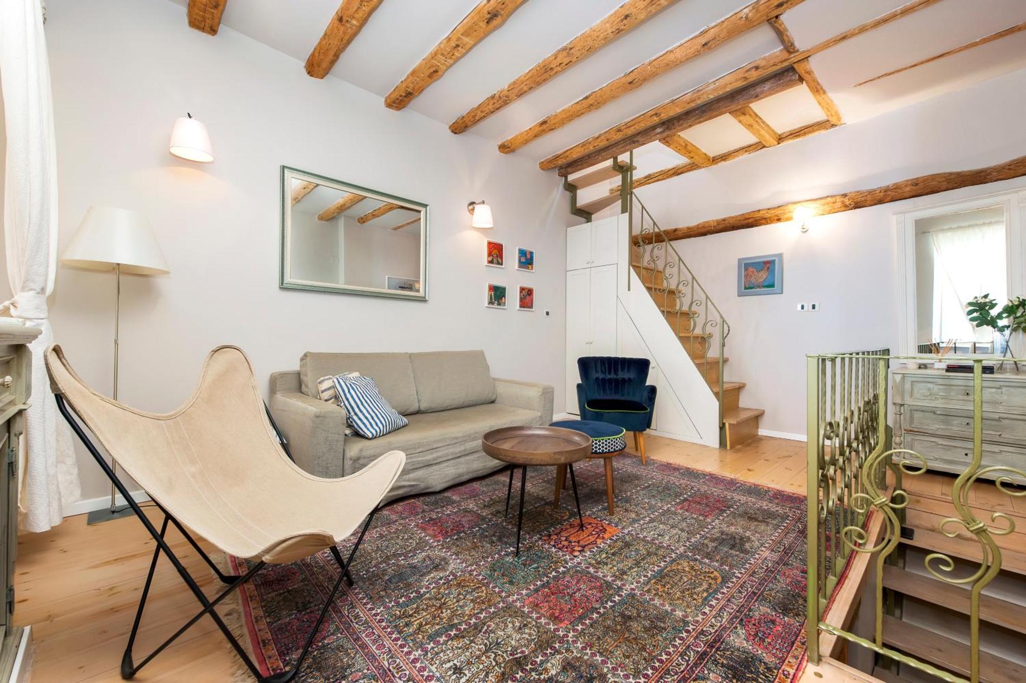 Andronella Apartment *